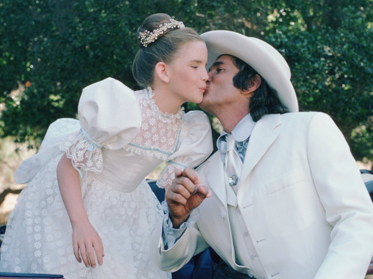 Melissa Gilbert as Laura Ingalls Wilder, Michael Landon as Charles Philip Ingalls