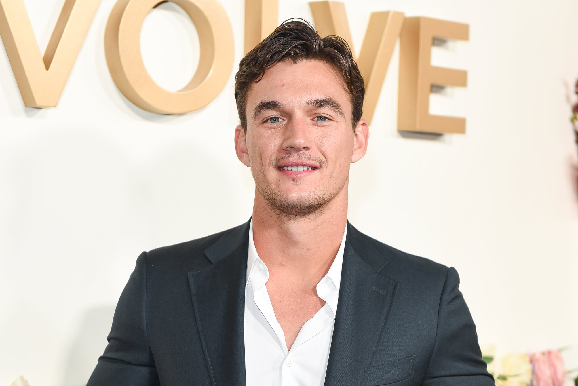 Tyler Cameron at the 3rd Annual #REVOLVEawards