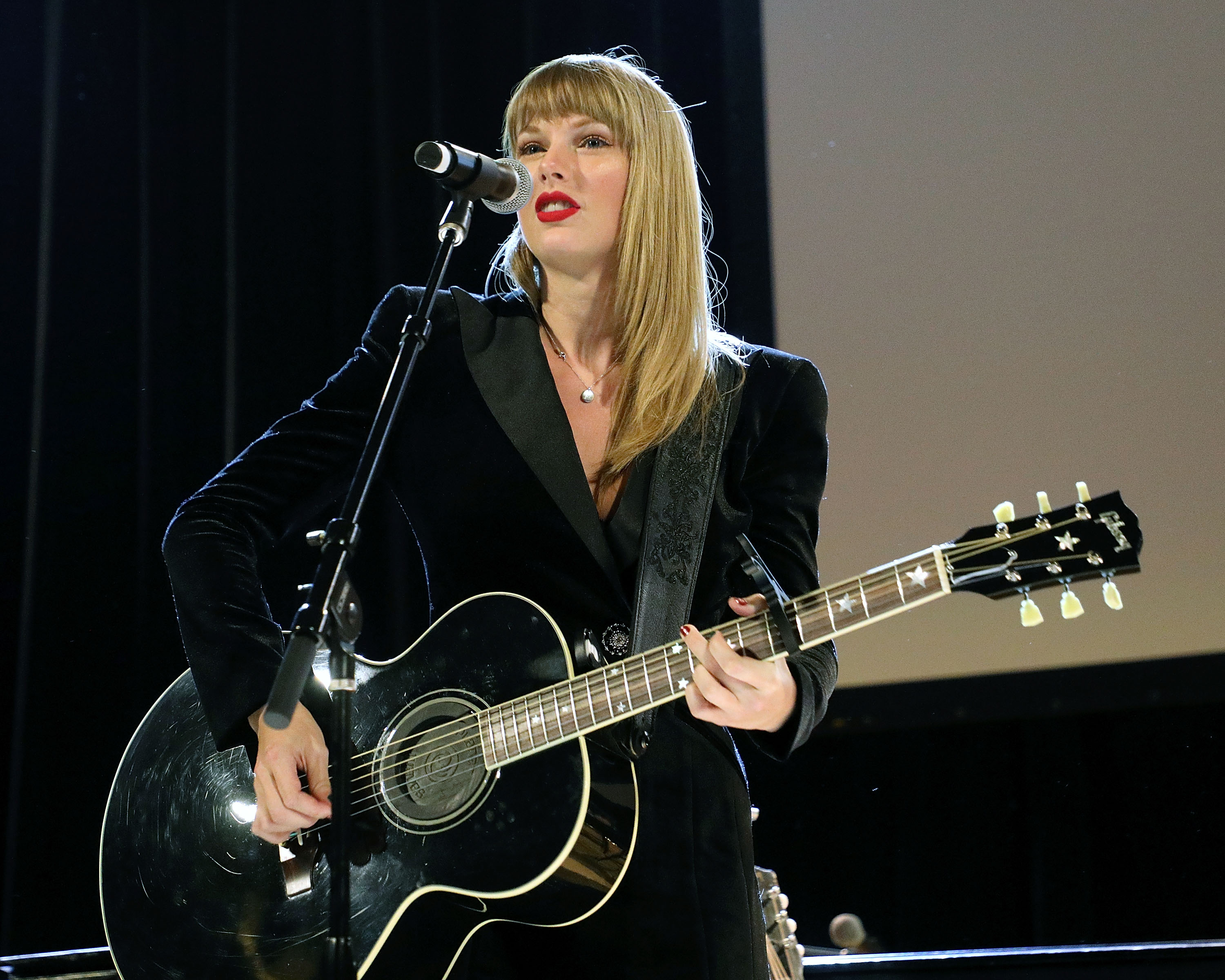 Taylor Swift performs during the 2018 Ally Coalition Talent Show on December 5, 2018 in New York City. 