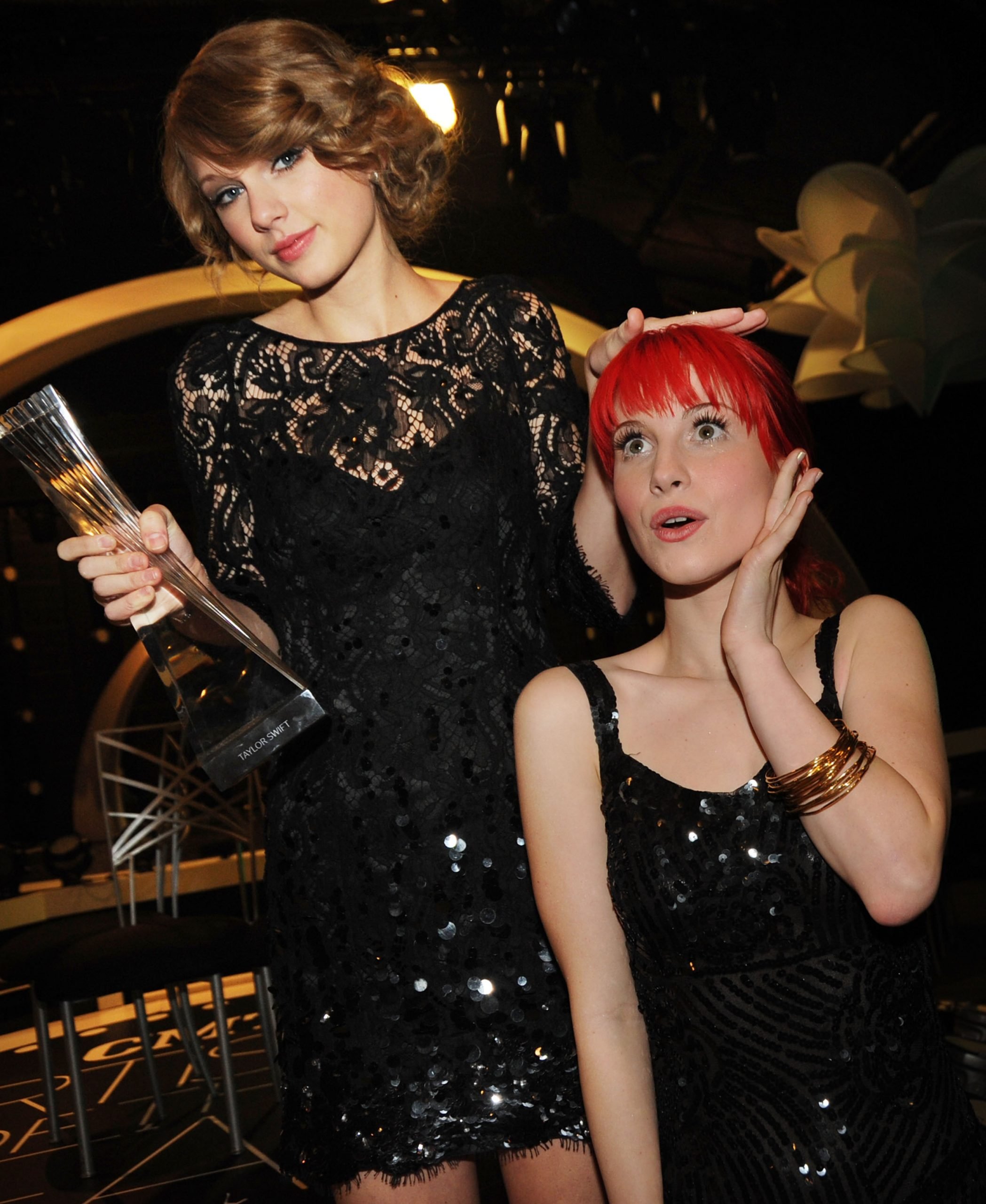 Taylor Swift and Hayley Williams at CMT Artists of the Year on Nov. 30, 2010 
