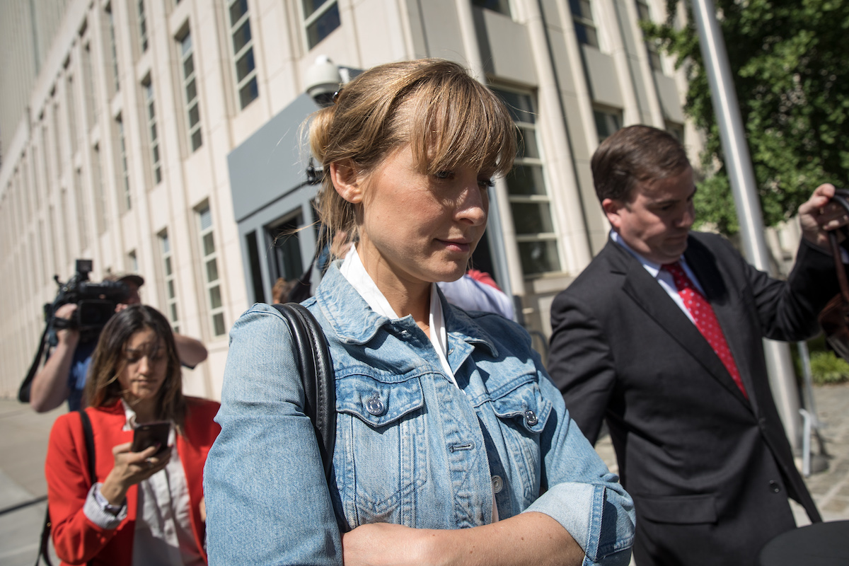 Actress Allison Mack exits the U.S. District Court for the Eastern District of New York following a status conference, June 12, 2018 in the Brooklyn borough of New York City | Drew Angerer/Getty Images