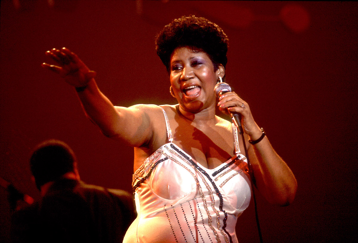 Aretha Franklin performs on stage at the Park West Auditorium, Chicago, Illinois, March 23, 1992.