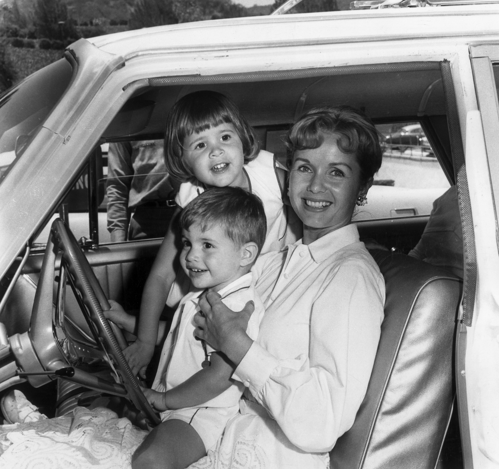 Carrie Fisher, Todd Fisher, and Debbie Reynolds