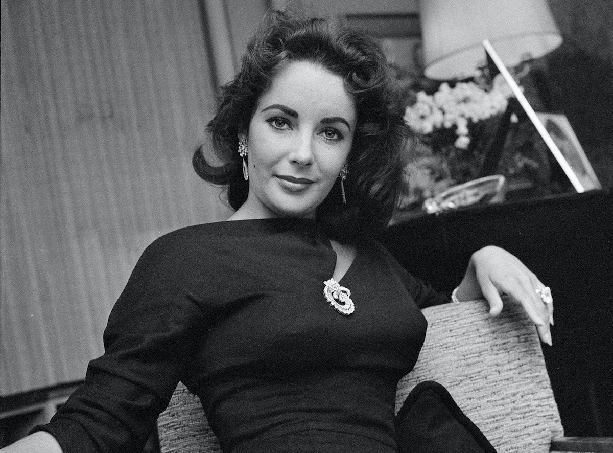 Elizabeth Taylor is photographed at home on February 20, 1957, in Beverly Hills, California | CBS Photo Archive/Getty Images