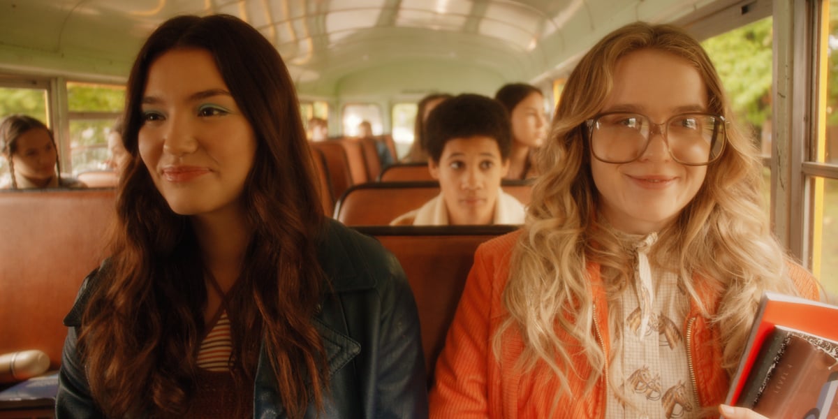 Young Tully and Young Kate on bus in Firefly Lane