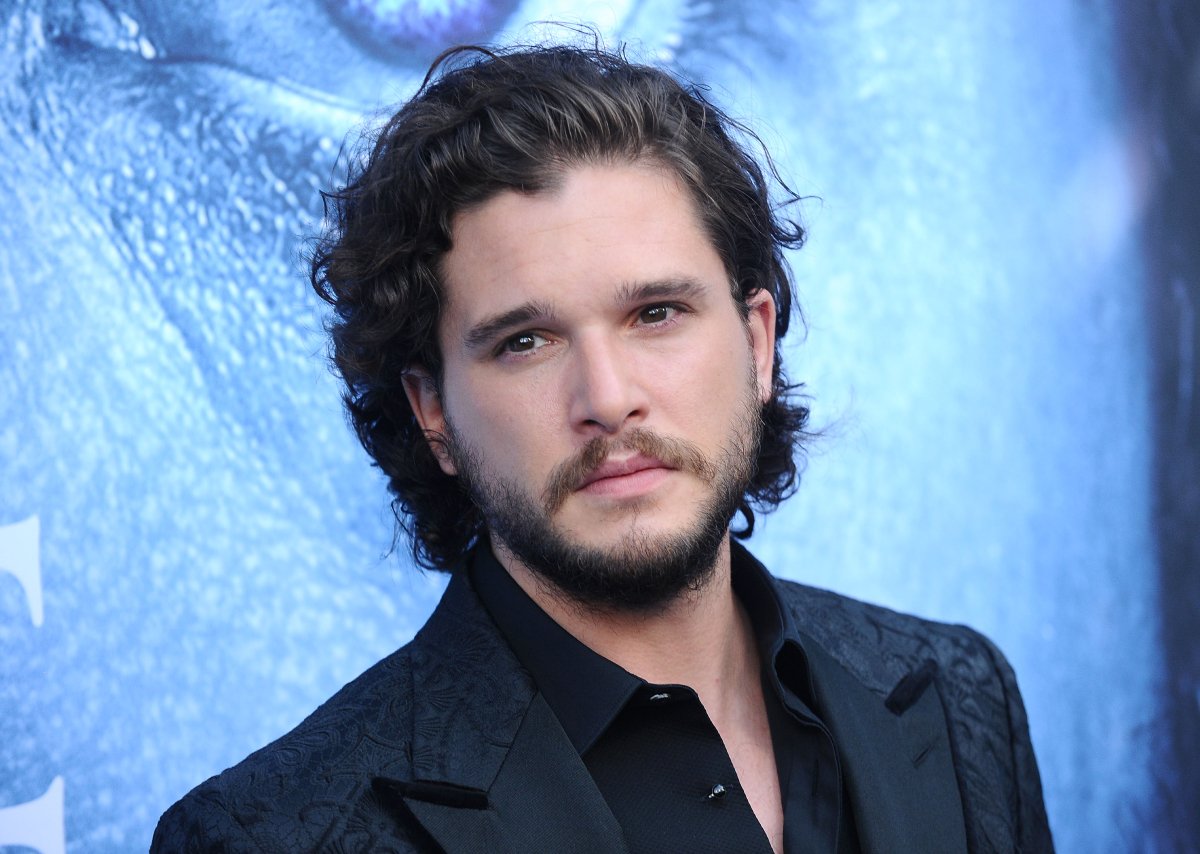 Kit Harington attends the season 7 premiere of "Game Of Thrones" at Walt Disney Concert Hall on July 12, 2017 in Los Angeles, California