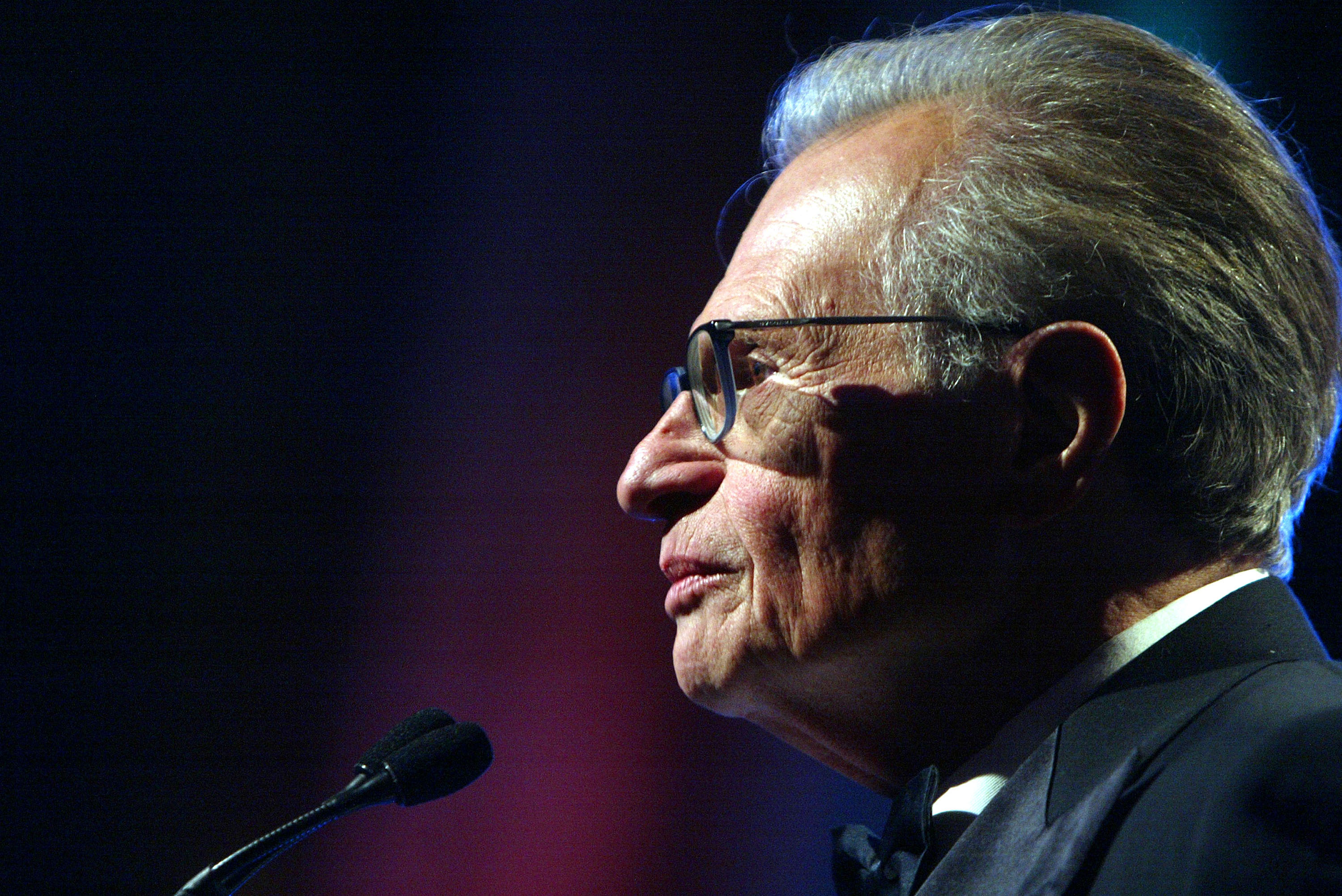 CNN's Larry King speaks at An Evening with Larry King and Friends to benefit The Larry King Cardiac Foundation