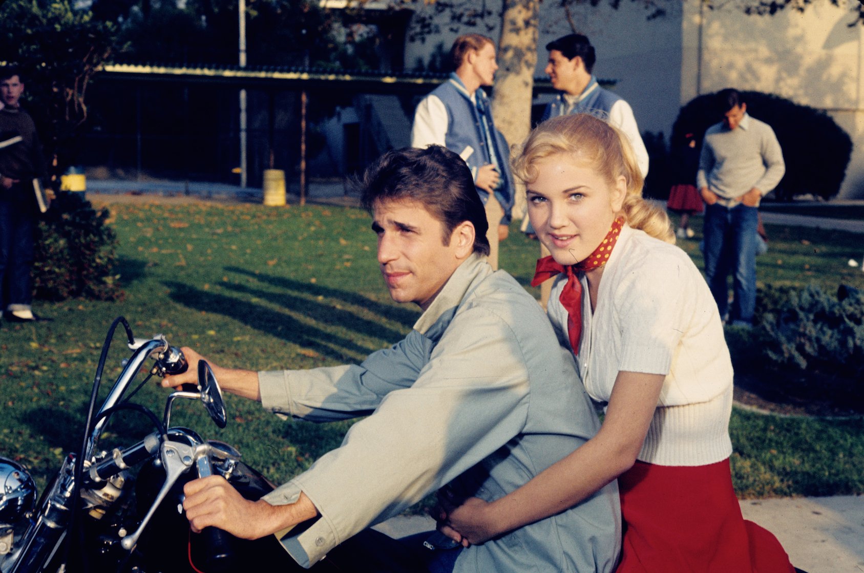Ron Howard, Henry Winkler, Anson Williams, and Kathy O'Dare in 'Happy Days' 