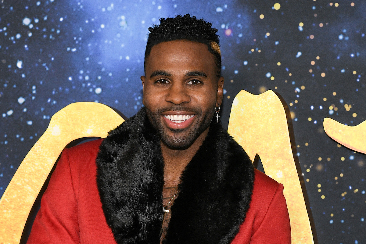 Jason Derulo attends the world premiere of "Cats" at Alice Tully Hall, Lincoln Center on December 16, 2019 in New York City.