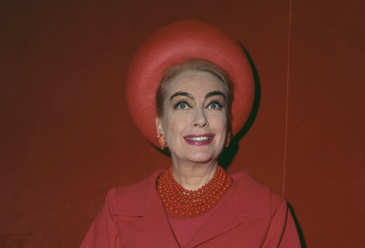 Joan Crawford (c.1904 - 1977) holds a press conference at the Savoy Hotel in London, 18th April 1966 | Fox Photos/Hulton Archive/Getty Images