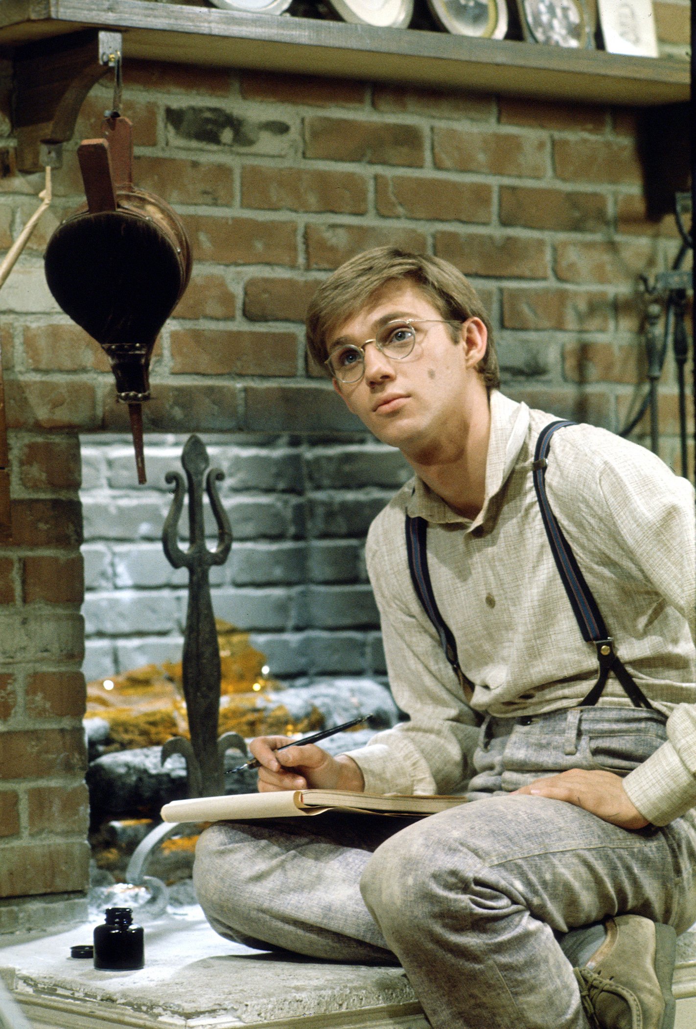 Richard Thomas as John Boy Walton on 'The Waltons'