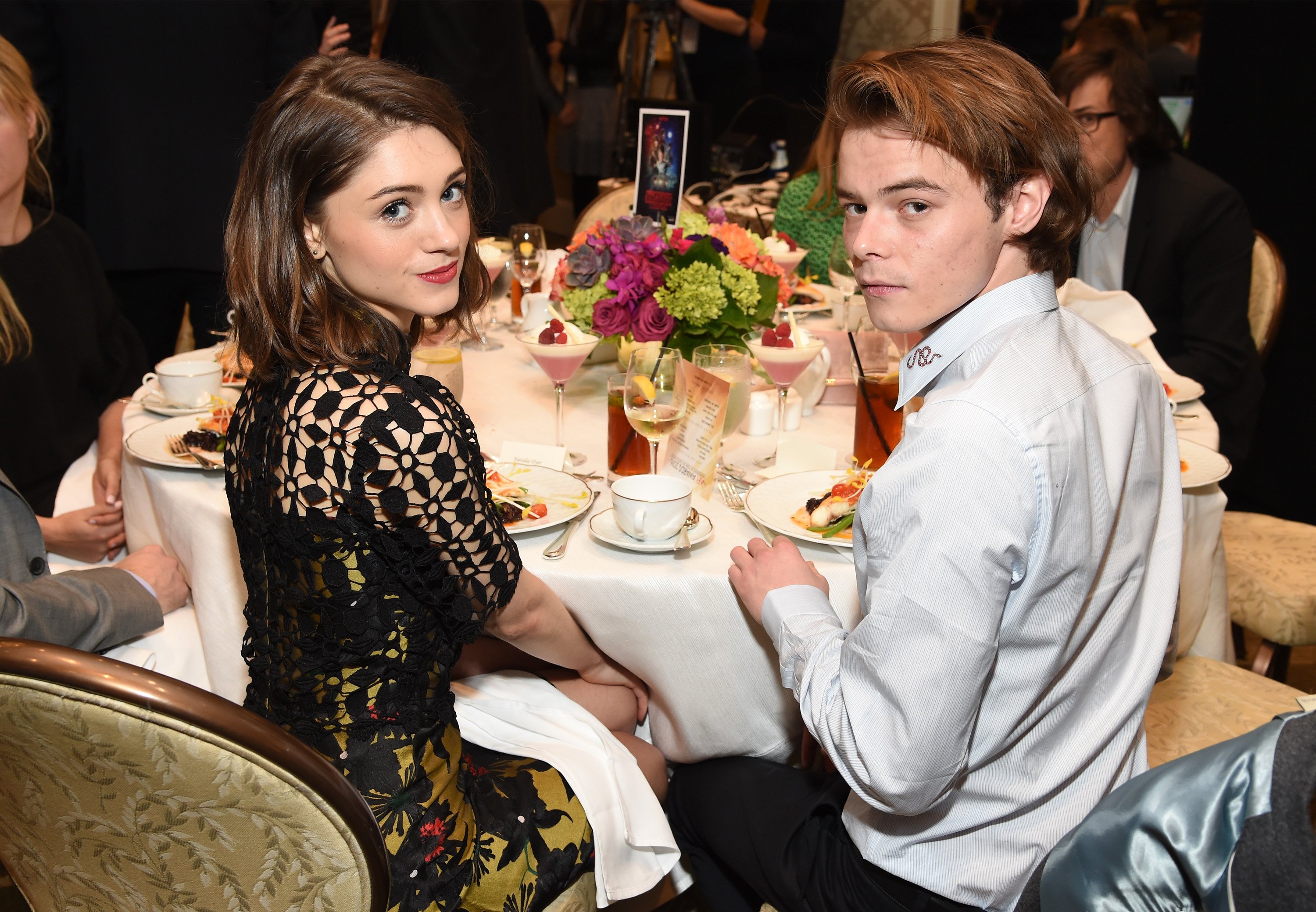 Natalia Dyer and Charlie Heaton