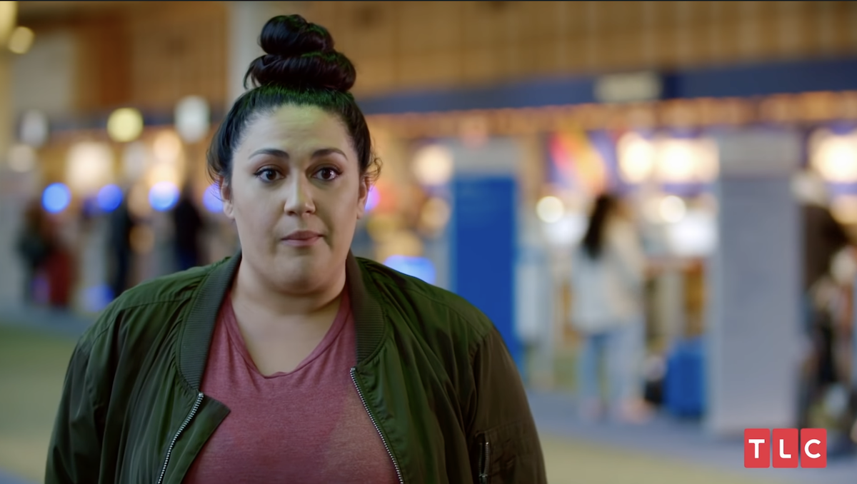 '90 Day Fiancé' Preview Shows Asuelu Pushing Screaming Sister Out of Home