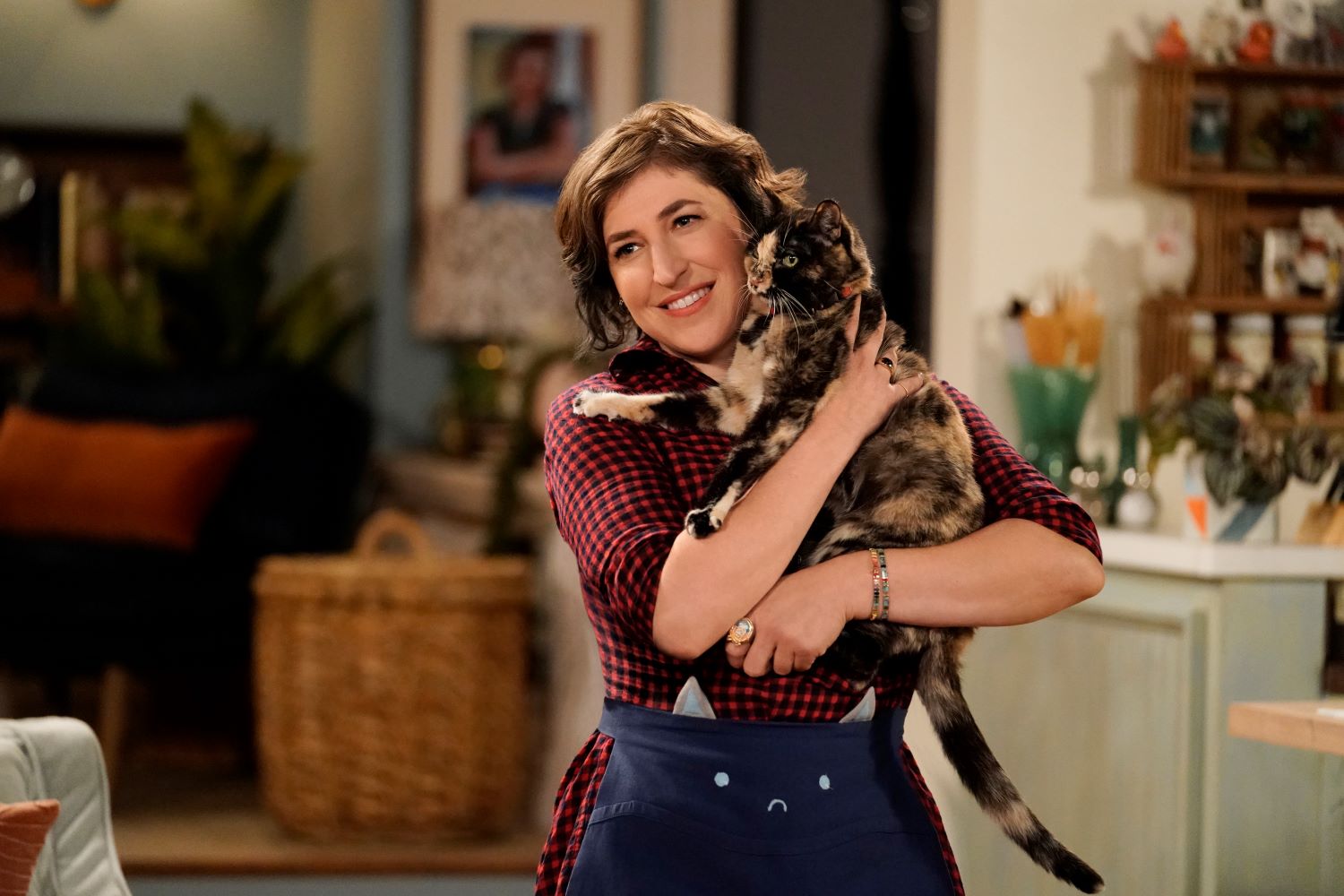 Mayim Bialik in 'Call Me Kat'