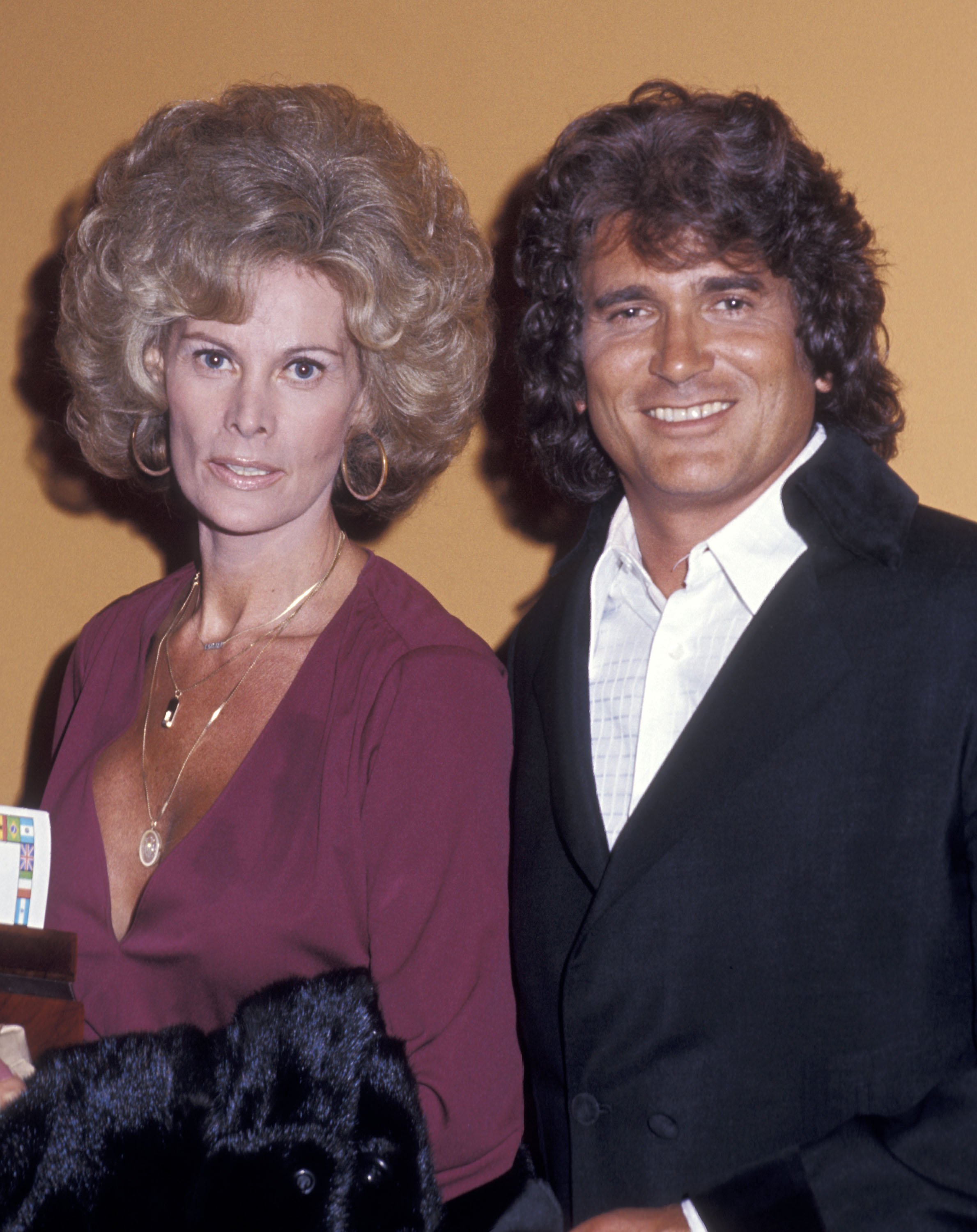 Actor Michael Landon and wife Lynn Noe attend the Hollywood Radio and Television Society's 16th Annual International Broadcasting Awards on March 4, 1976 at Century Plaza Hotel in Los Angeles, California.
