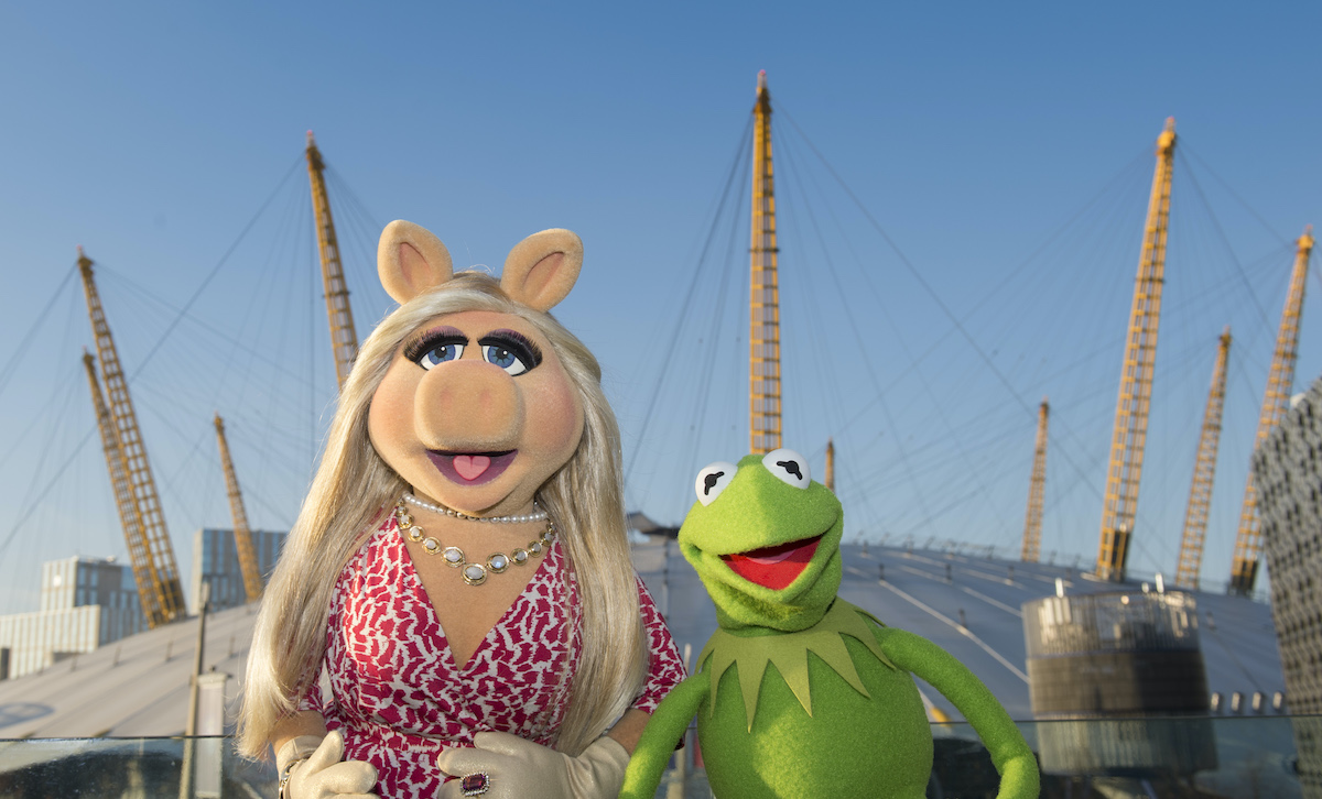 Miss Piggy and Kermit the Frog at The O2 Arena