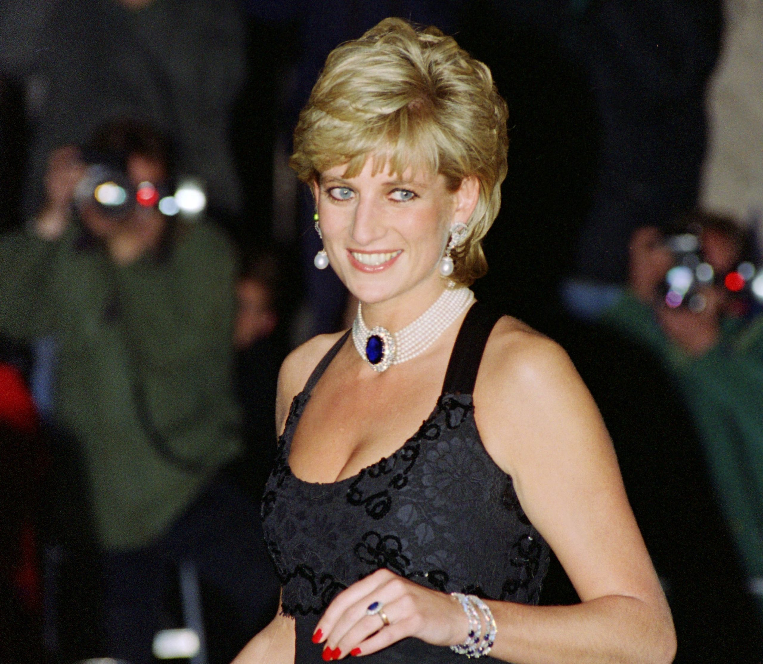 Princess Diana Went to the Queen After Prince Charles Refused to Let Her Attend Grace Kelly’s Funeral