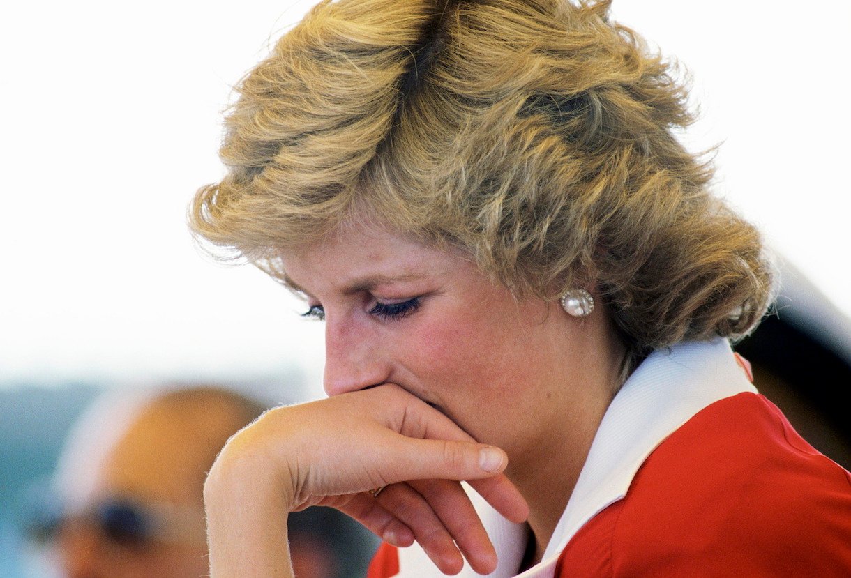 Princess Diana resting head on hand