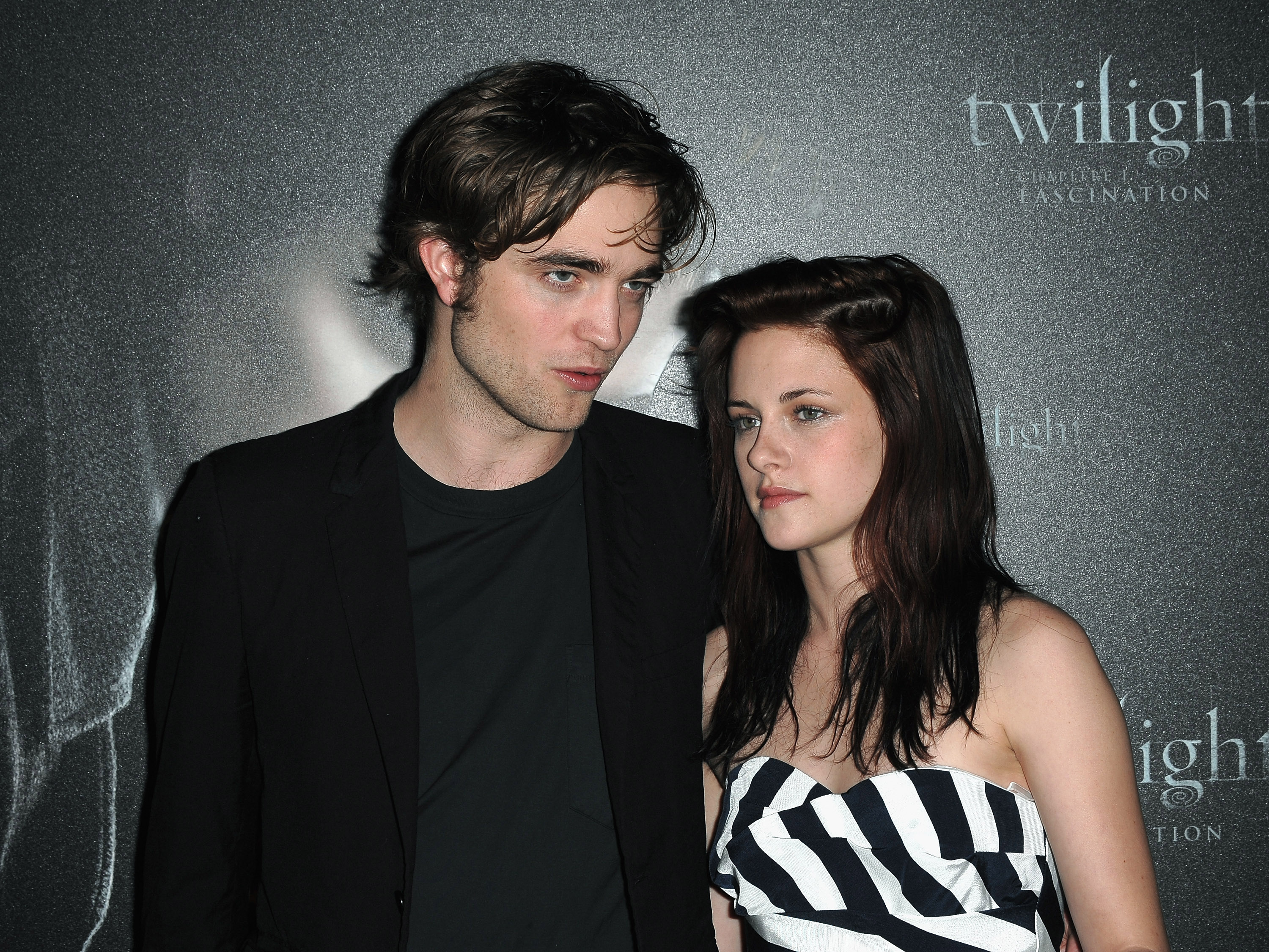 Robert Pattinson and Kristen Stewart