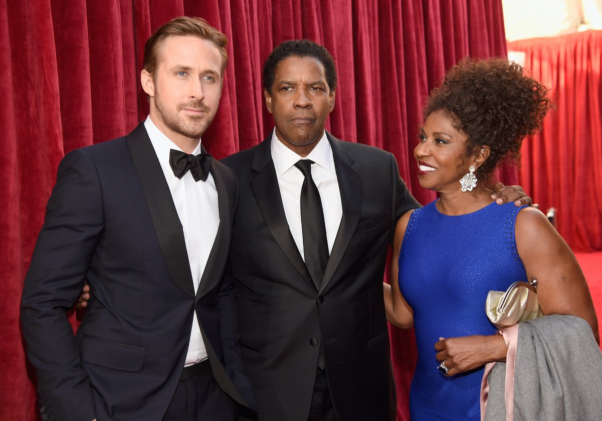 Ryan Gosling with Denzel and Pauletta Washington
