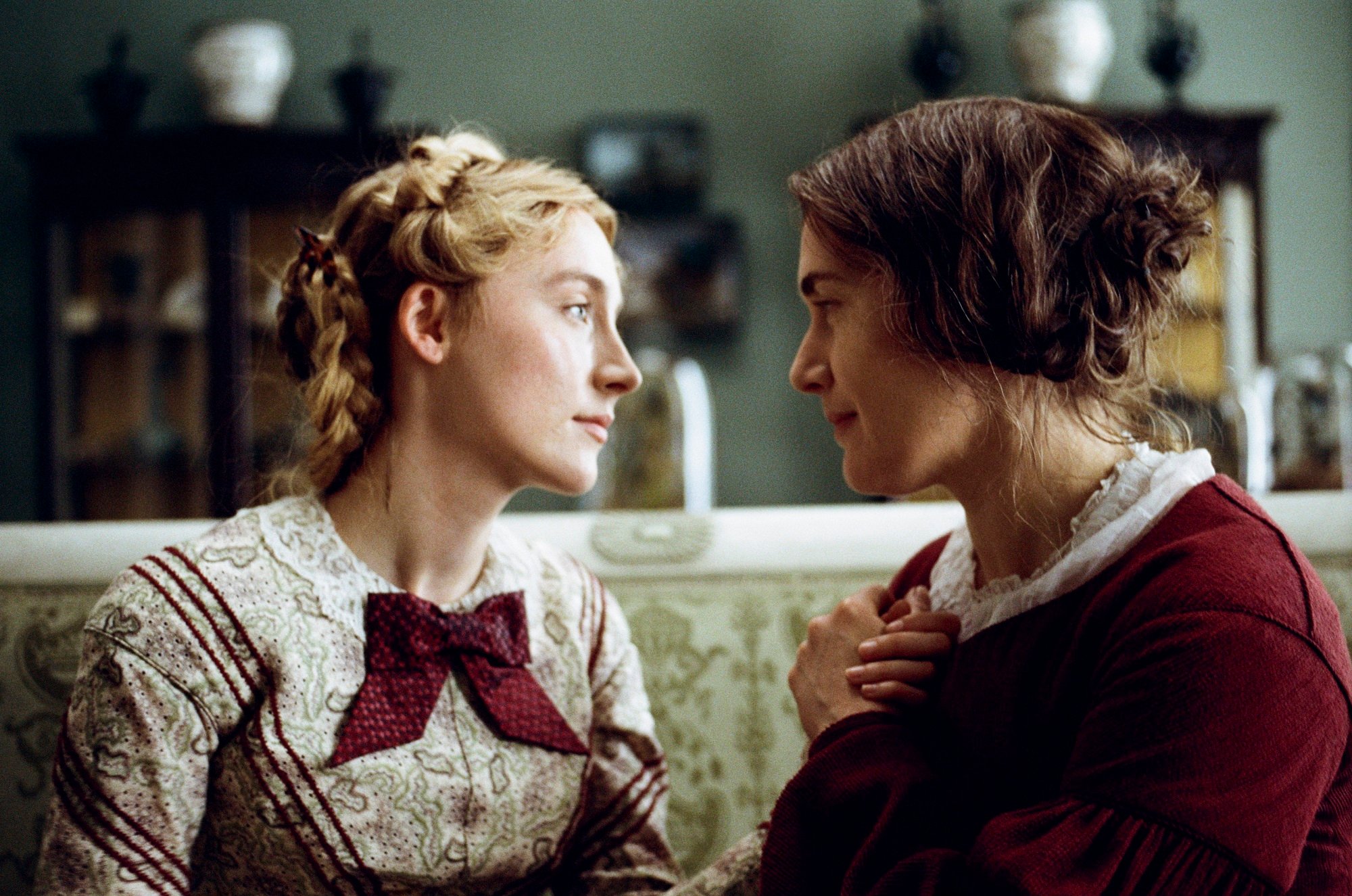 Saoirse Ronan and Kate Winslet