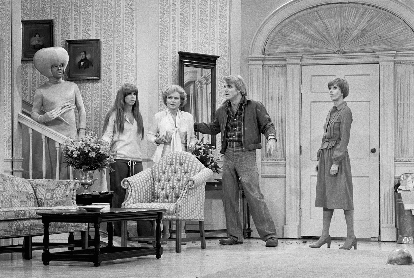 Tim Conway, Vicki Lawrence, Betty White, Steve Martin, and Carol Burnett on 'The Carol Burnett Show'