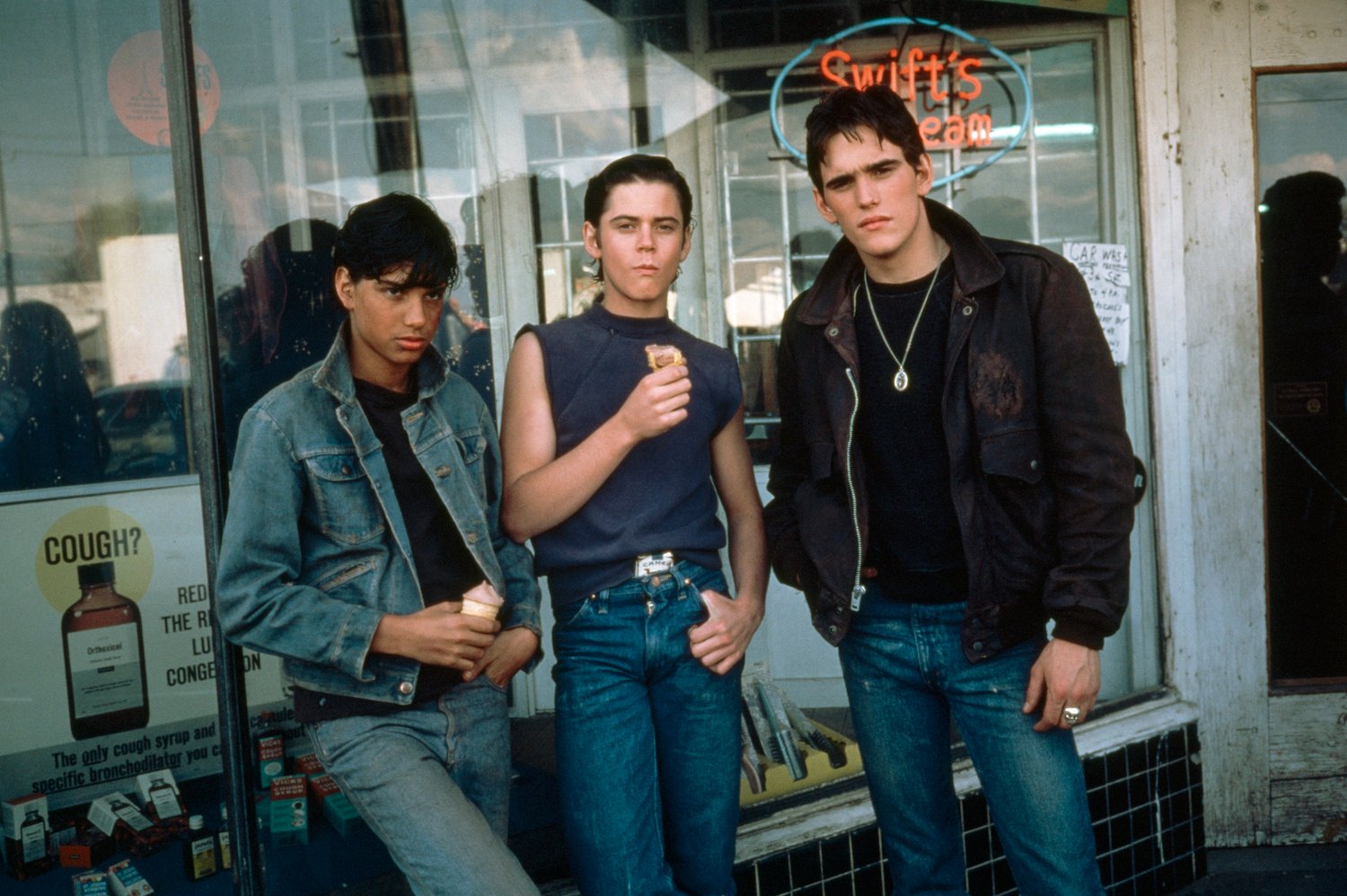 Ralph Macchio, C. Thomas Howell, and Matt Dillon of 'The Outsiders'
