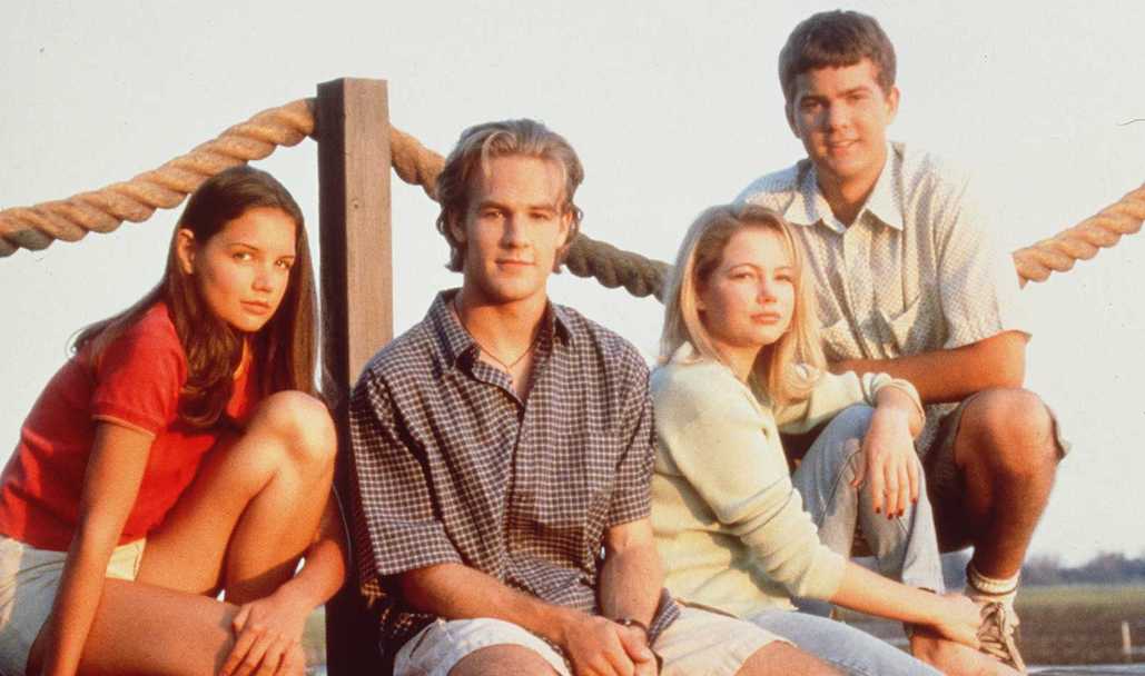 (L-R) Katie Holmes, James Van Der Beek, Michelle Williams, and Joshua Jackson of 'Dawson's Creek'