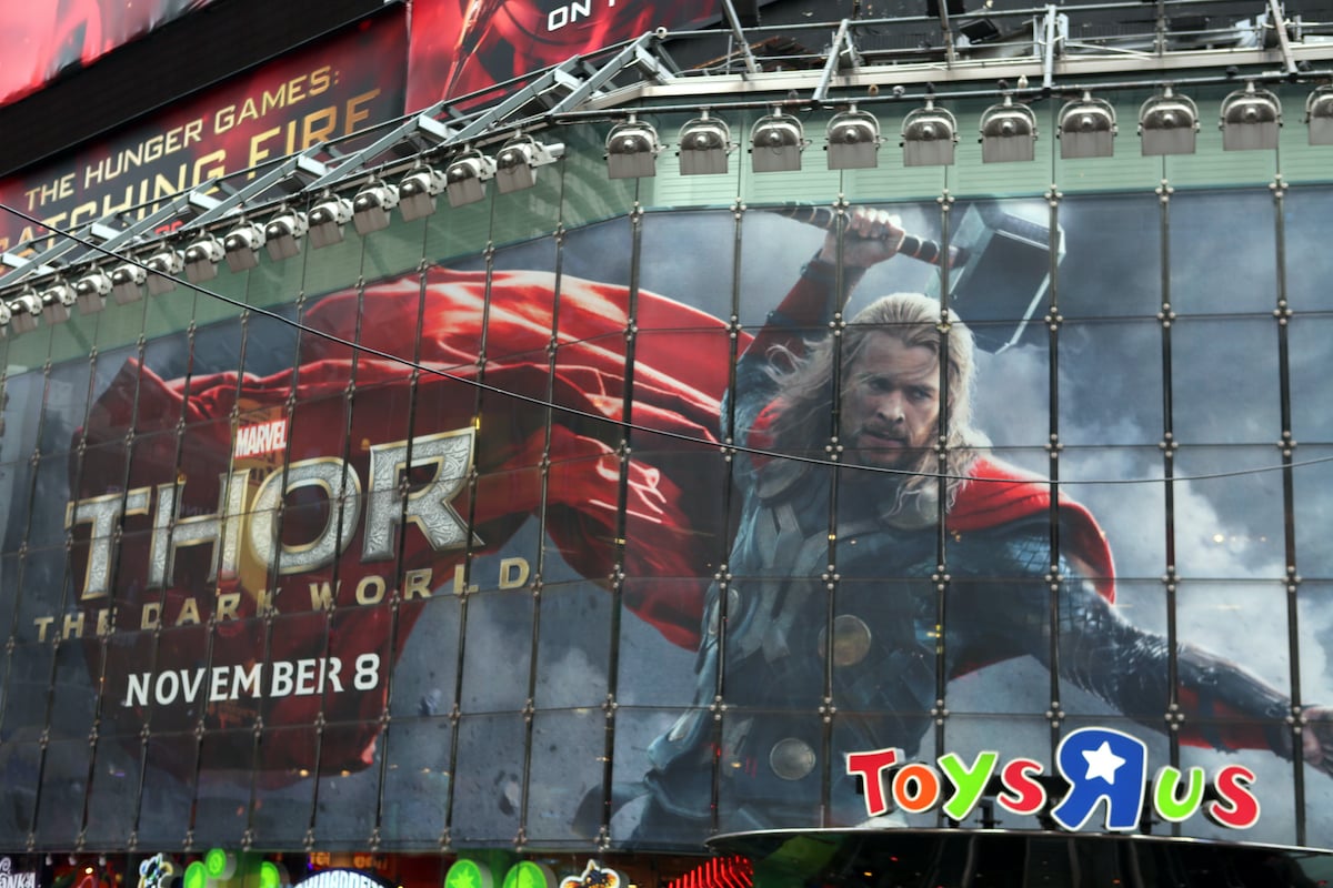 A 'Thor: The Dark World' billboard