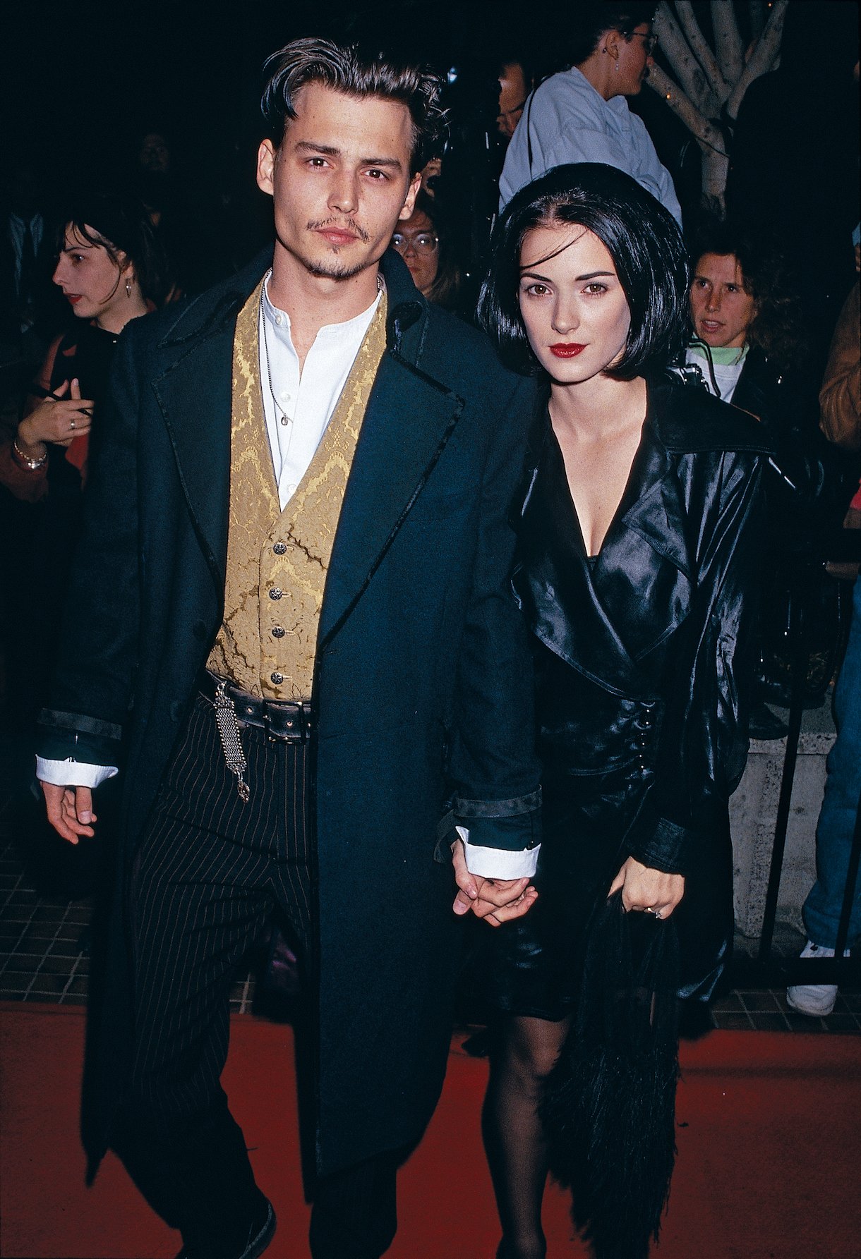 Johnny Depp and actress Winona Ryder arrive at the premiere of 'Edward Scissorhands'