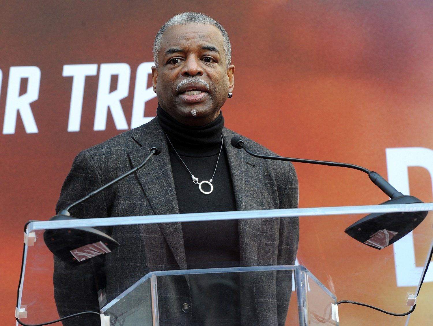  LeVar Burton