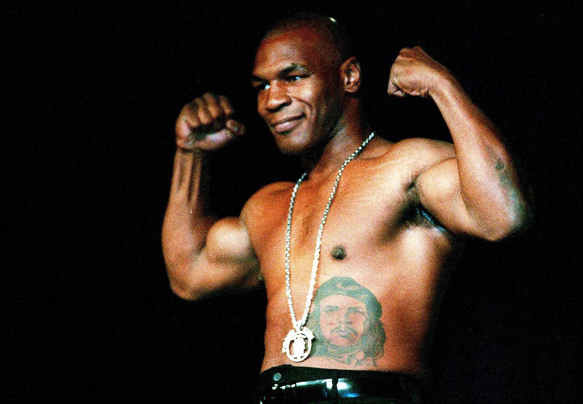 Mike Tyson with a Che Guevara tattoo