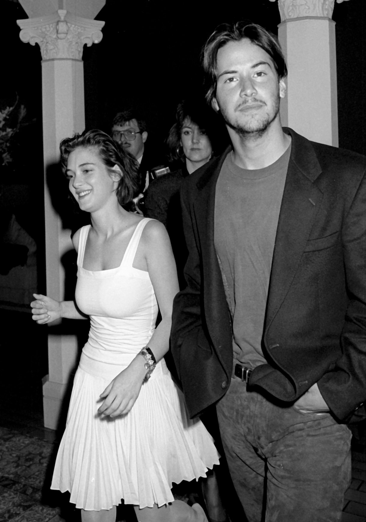 Winona Ryder and Keanu Reeves in 1989 at the Hollywood Roosevelt Hotel