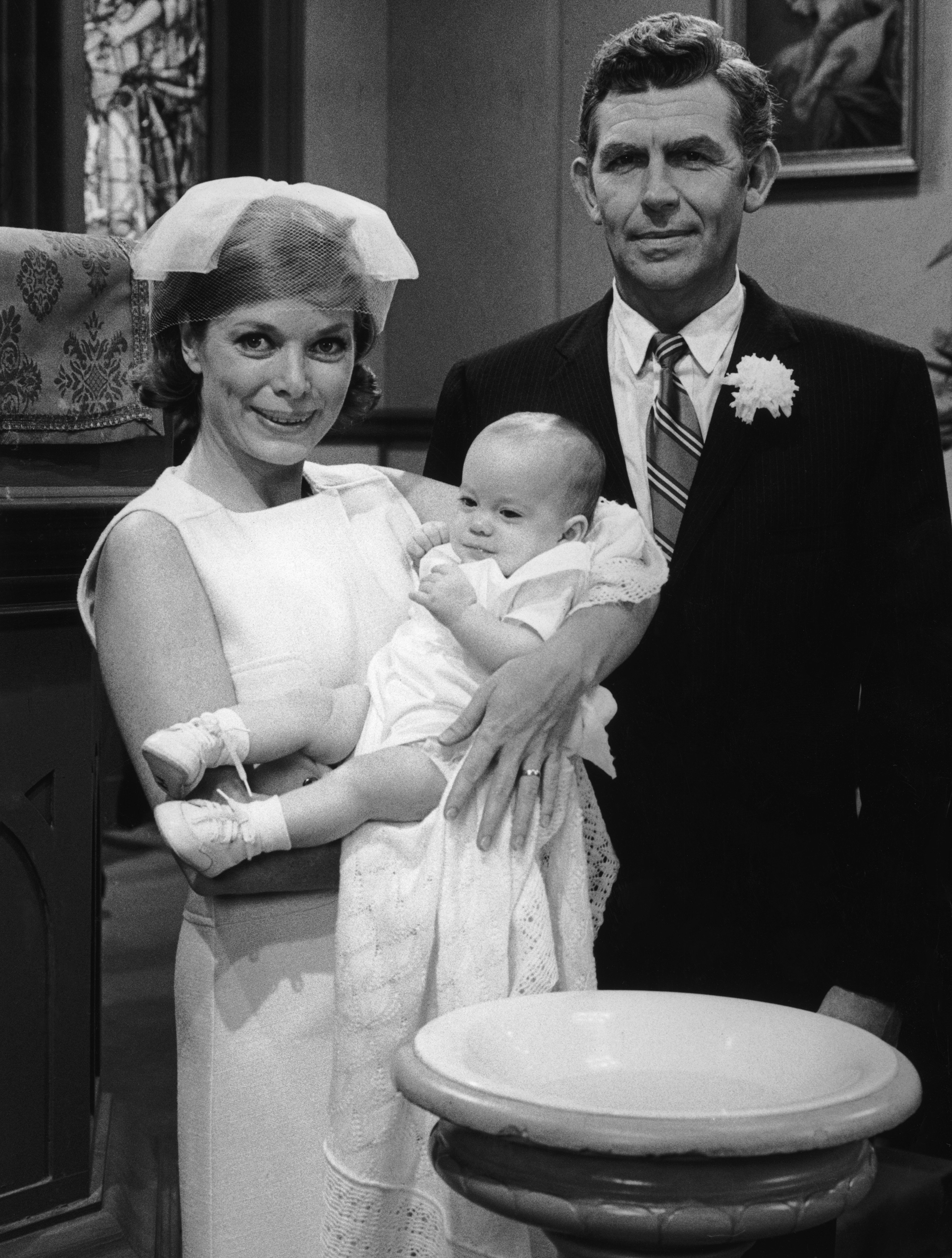 Aneta Corsaut (1933 - 1995) as Helen Crump and Andy Griffith as Andy Taylor in a scene from the television series 'Mayberry R.F.D.', a continuation of 'The Andy Griffith Show', September 1969