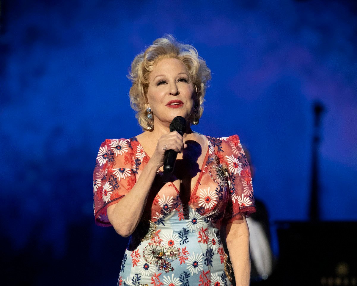 Bette Midler sings at the 91st annual Academy Awards