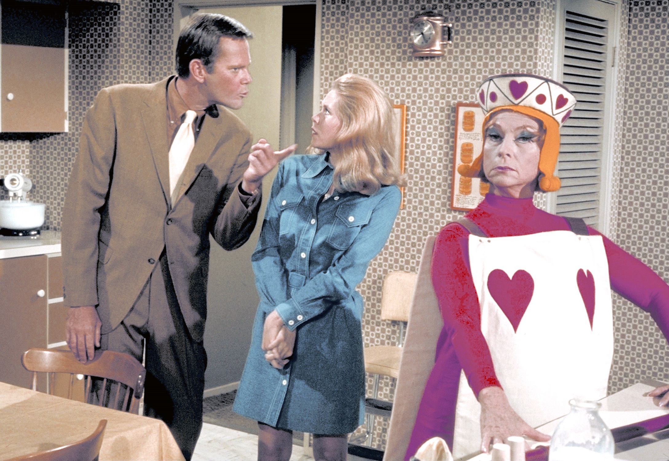 Dick Sargent, Elizabeth Montgomery and Agnes Moorehead in 'Bewitched'
