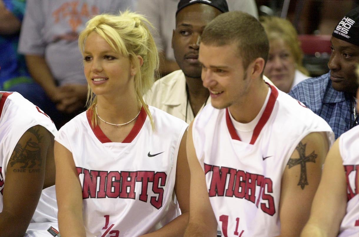Britney Spears & Justin Timberlake during Top stars join *NSYNC for the 3rd annual Challenge for the Children basketball charity event