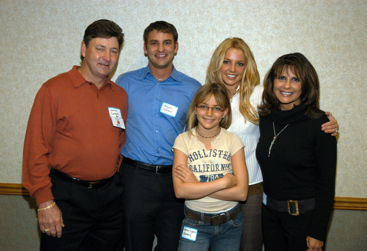 Britney Spears with her parents and two siblings in 2003