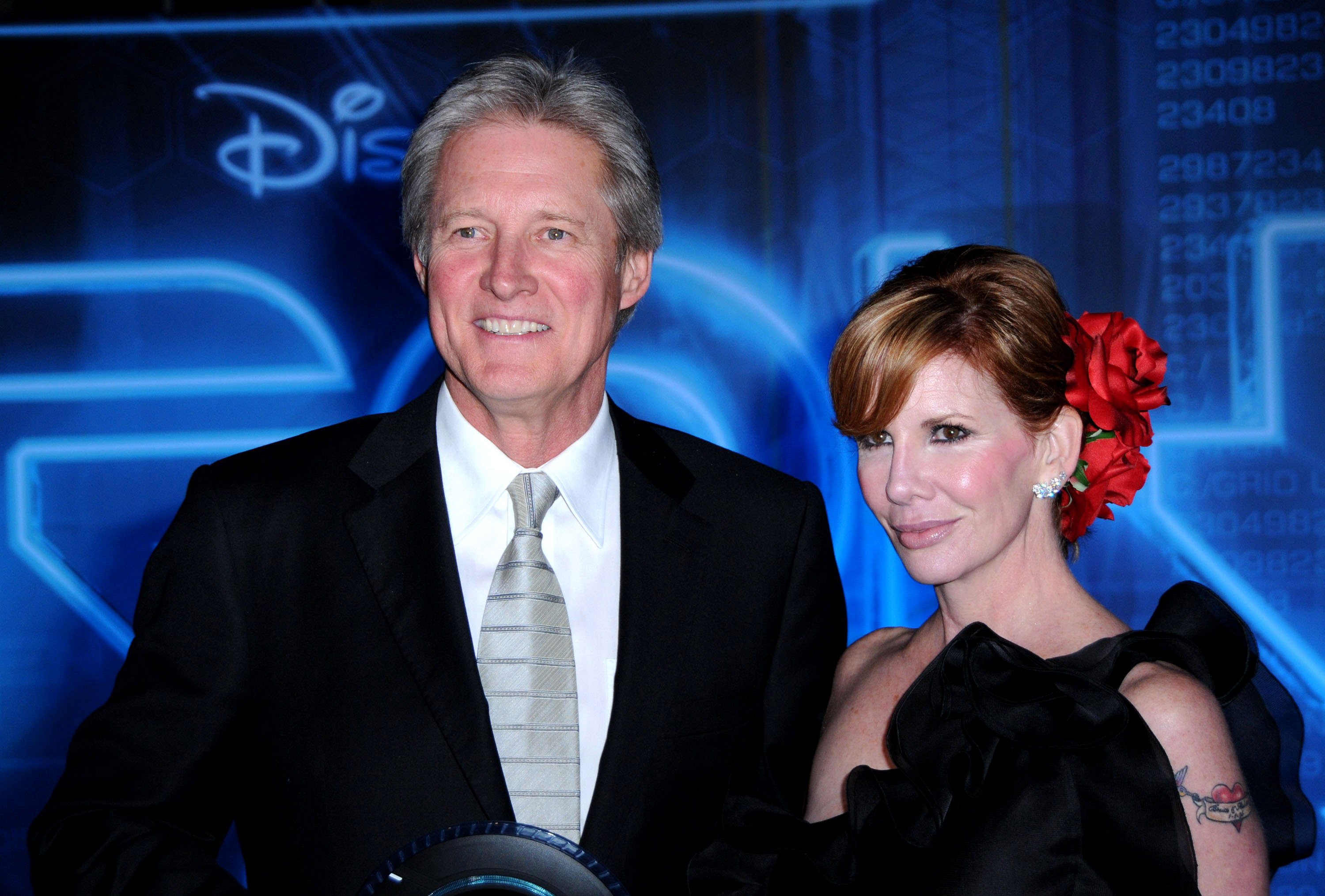 Melissa Gilbert in a black dress and Boxleitner in a black suit.