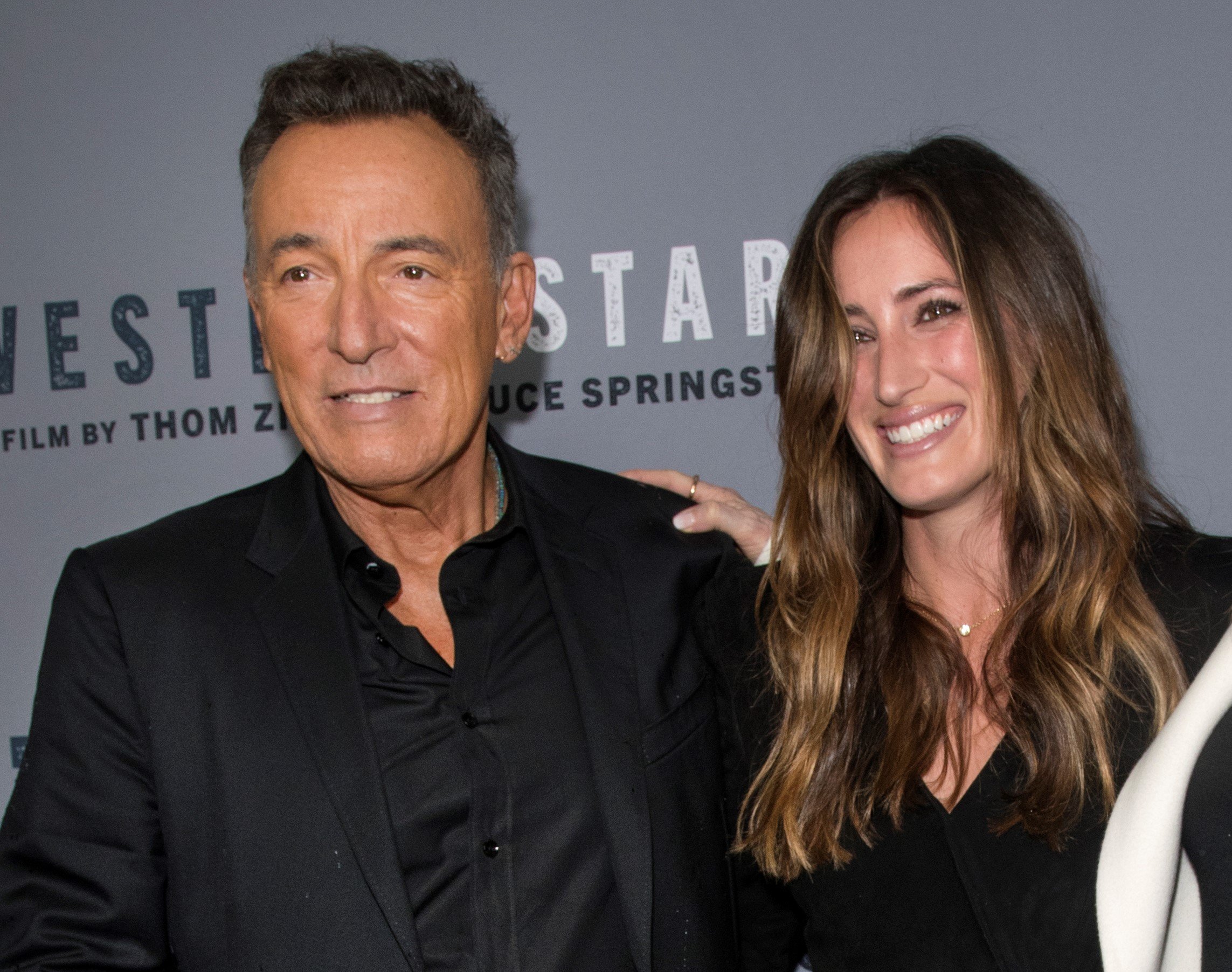 Bruce Springsteen poses with daughter Jessica Springsteen at movie premiere in 2019