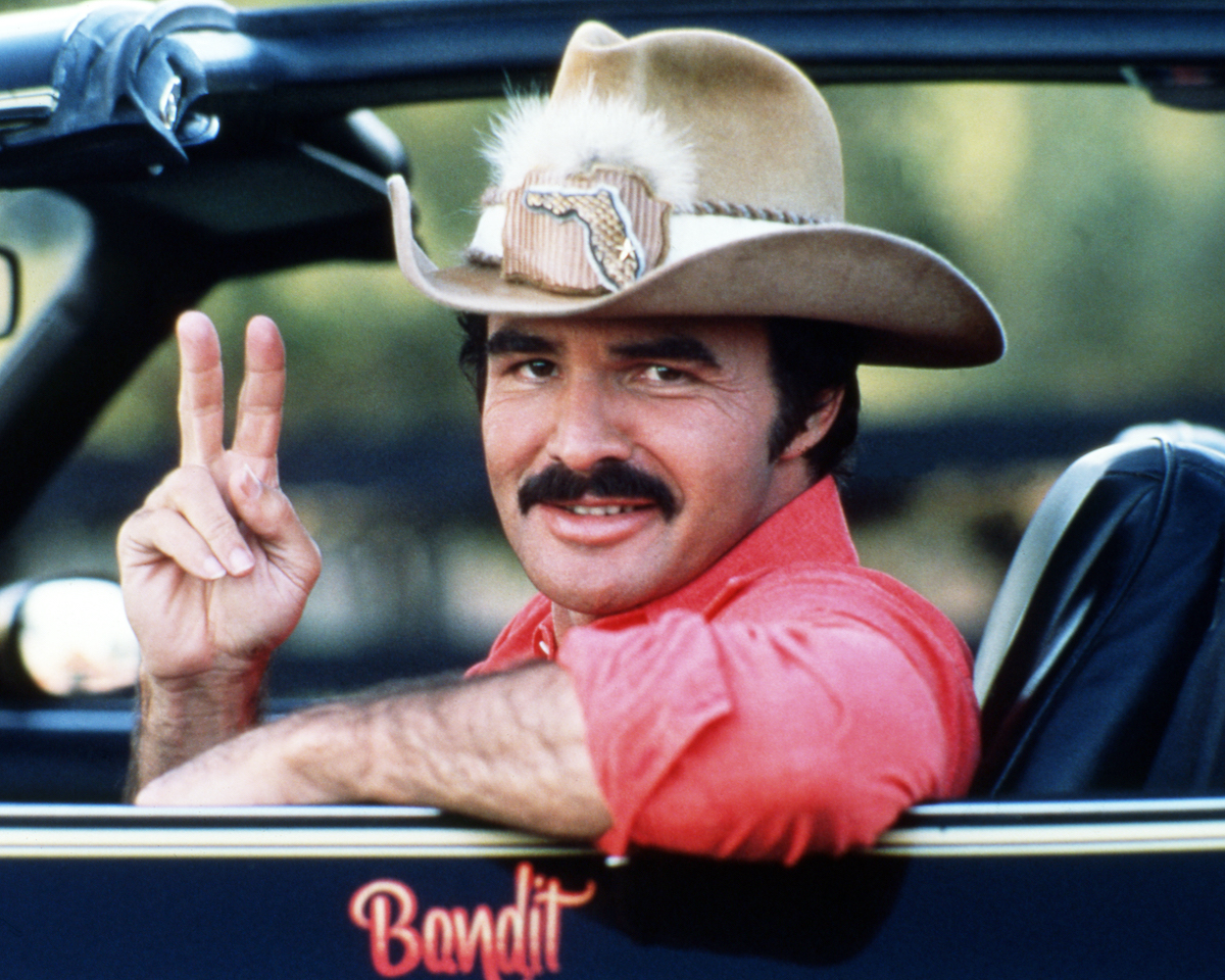 Burt Reynolds in Smokey and the Bandit