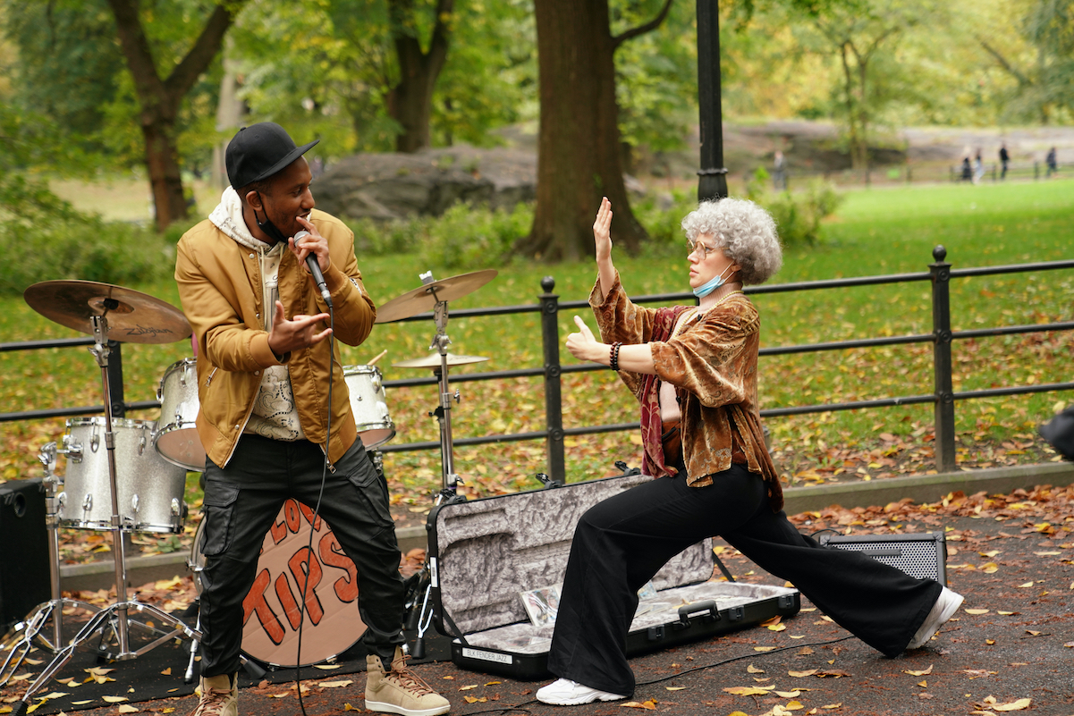 Chris Redd and Kate McKinnon during a 'Saturday Night Live' sketch in October 2020