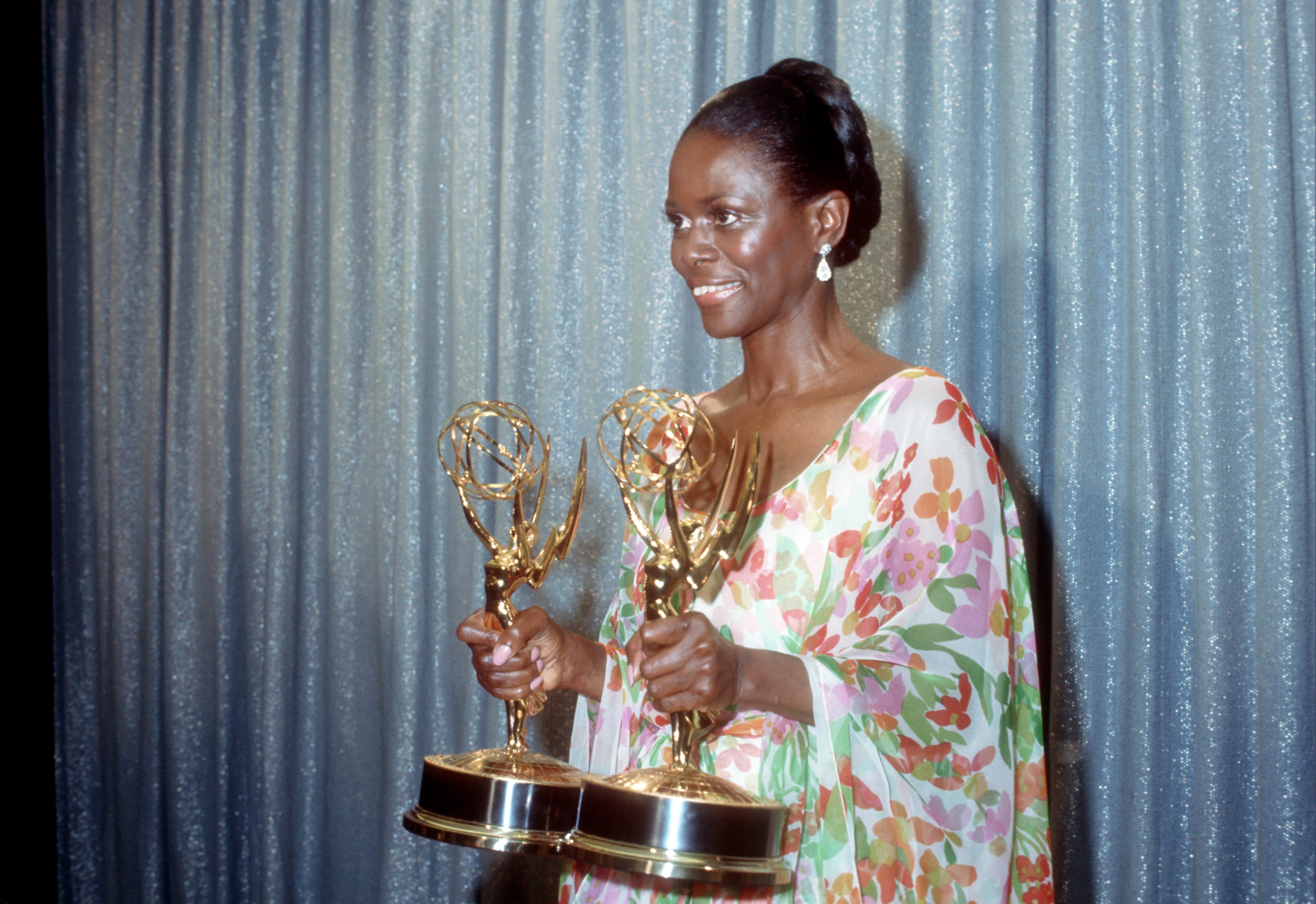 LOS ANGELES - MAY 28: Actress Cicely Tyson holds the two Emmy Awards that she won for her performance in "The Autobiography Of Miss Jane Pittman" on May 28, 1974 in Los Angeles, California.