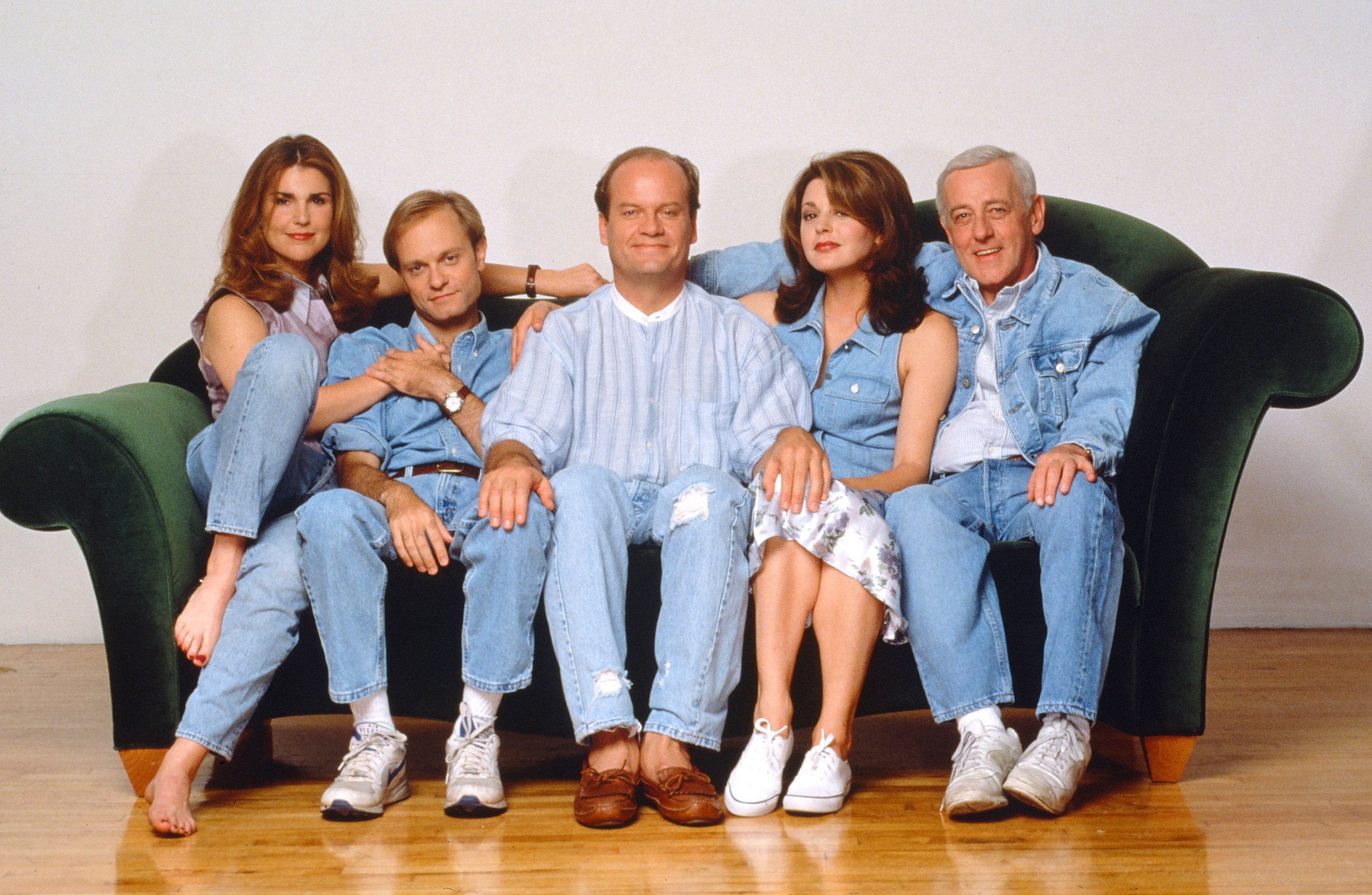 Peri Gilpin as Roz Doyle, David Hyde Pierce as Doctor Niles Crane, Kelsey Grammer as Doctor Frasier Crane, Kelsey Grammer as Doctor Frasier CraneJane Leeves as Daphne Moon and John Mahoney as Martin Crane in a promotional photo