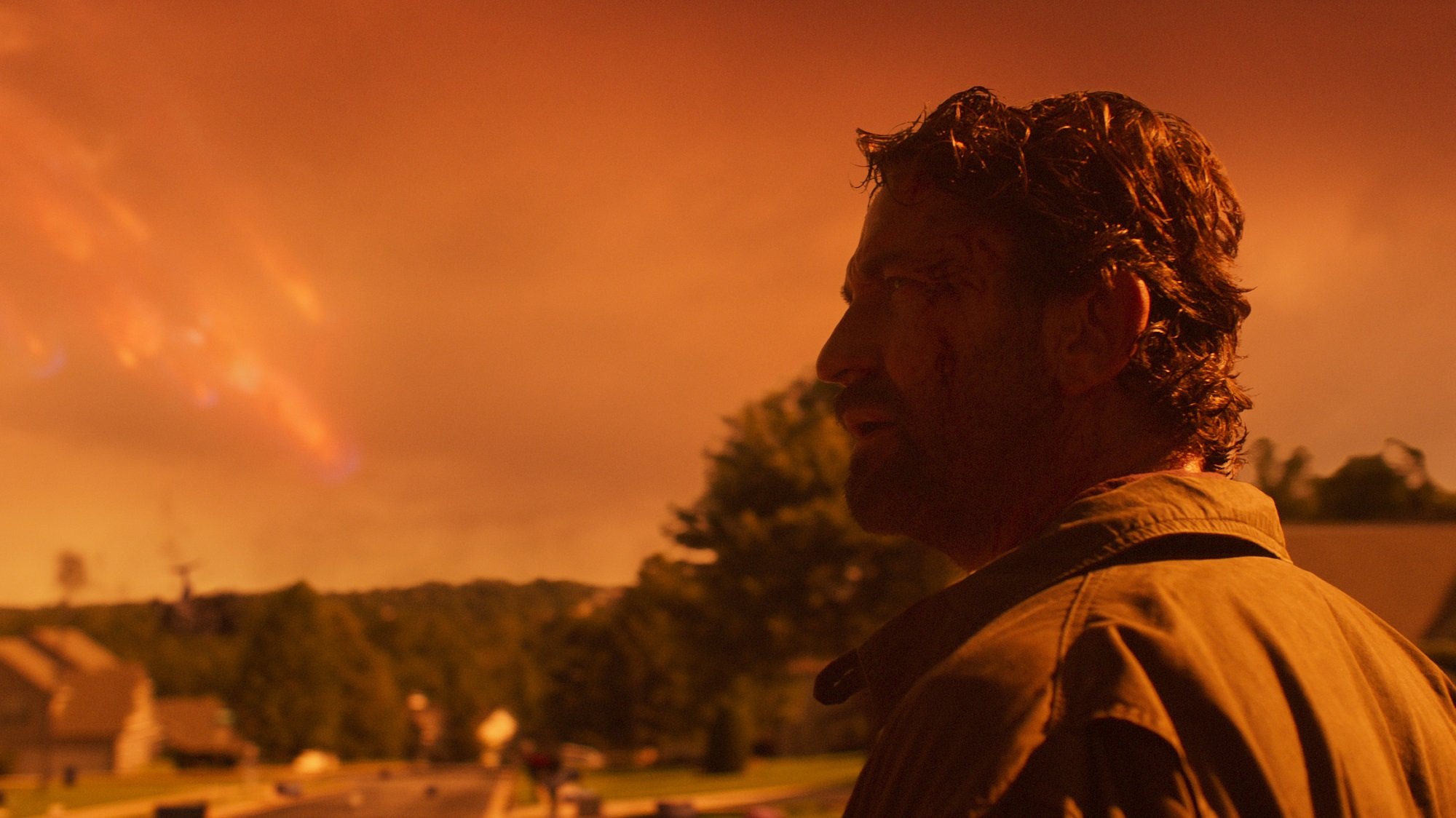 Gerard Butler sees the disaster coming in Greenland