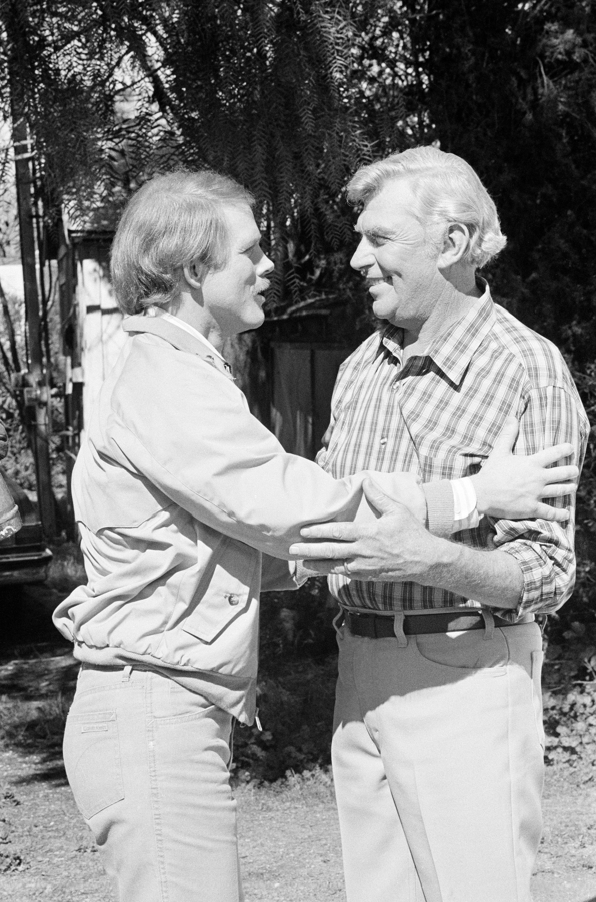 Ron Howard as Opie Taylor and Andy Griffith as Andy Taylor in a scene from the 1986 TV movie 'Return to Mayberry'