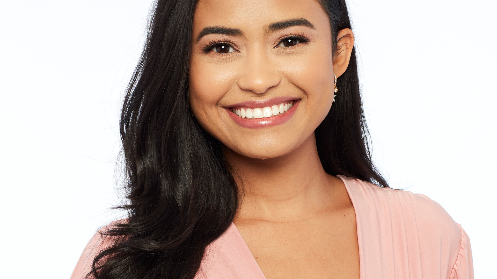 Jessenia Cruz from 'The Bachelor' Season 25 cast in 2021