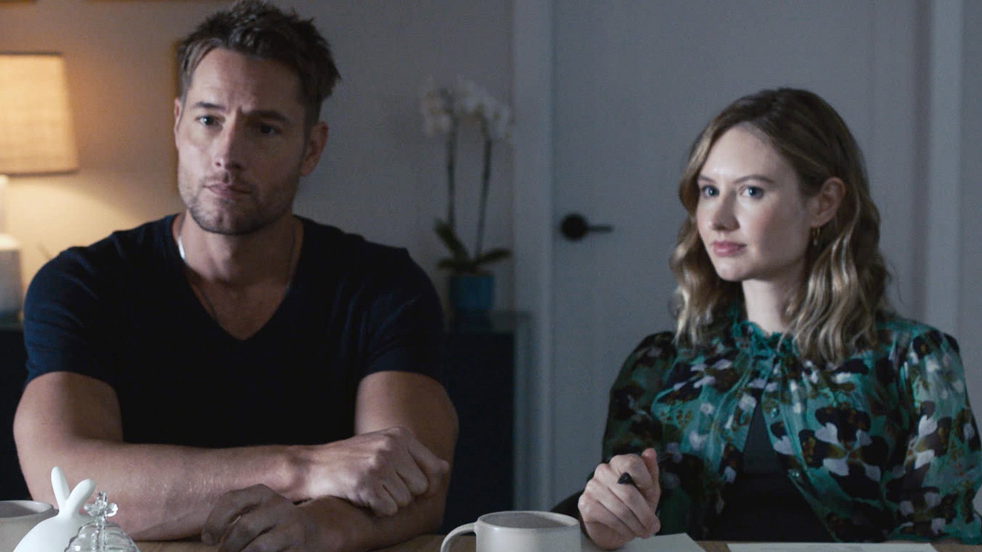 Justin Hartley as Kevin and Caitlin Thompson as Madison preparing for the birth of their twins, Nicholas and Frances, on 'This Is Us' Season 5