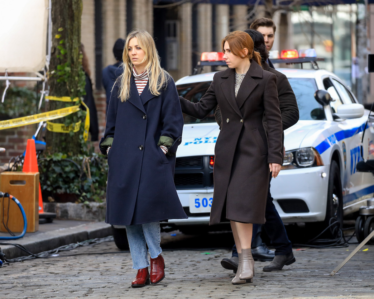 'The Flight Attendant' Are Kaley Cuoco and Zosia Mamet Friends?