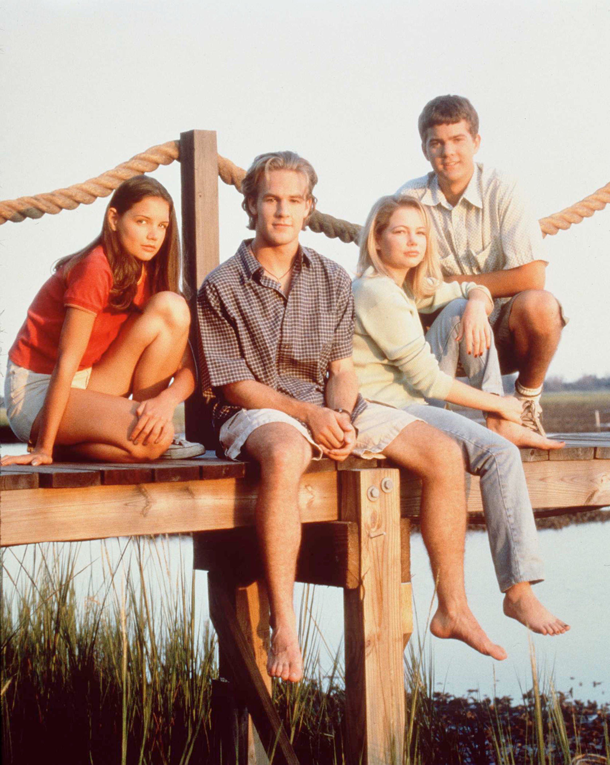 Dawson's Creek Season 1 cast: Katie Holmes, James Van Der Beek, Michelle Williams, and Joshua Jackson poses for picture